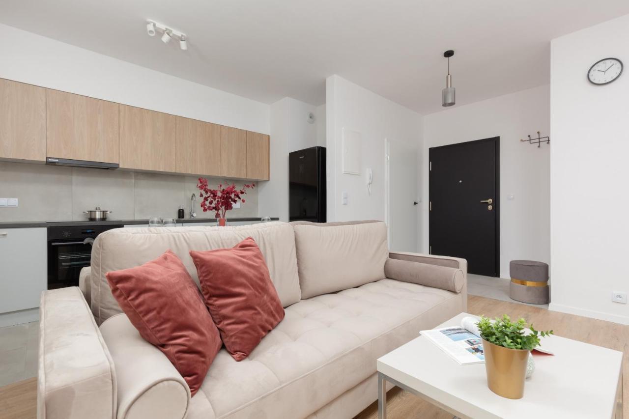 Stacja Wola Apartment Guminska By Noclegi Renters วอร์ซอ ภายนอก รูปภาพ