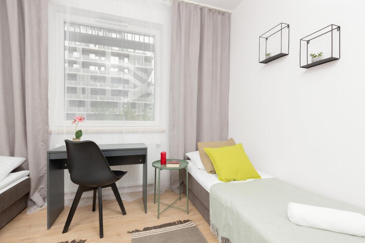 Stacja Wola Apartment Guminska By Noclegi Renters วอร์ซอ ภายนอก รูปภาพ